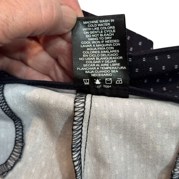 Hilary Radley Bermuda Shorts Womens XXL Navy/Off-White Stretch Preppy Beach NEW - Picture 6 of 13